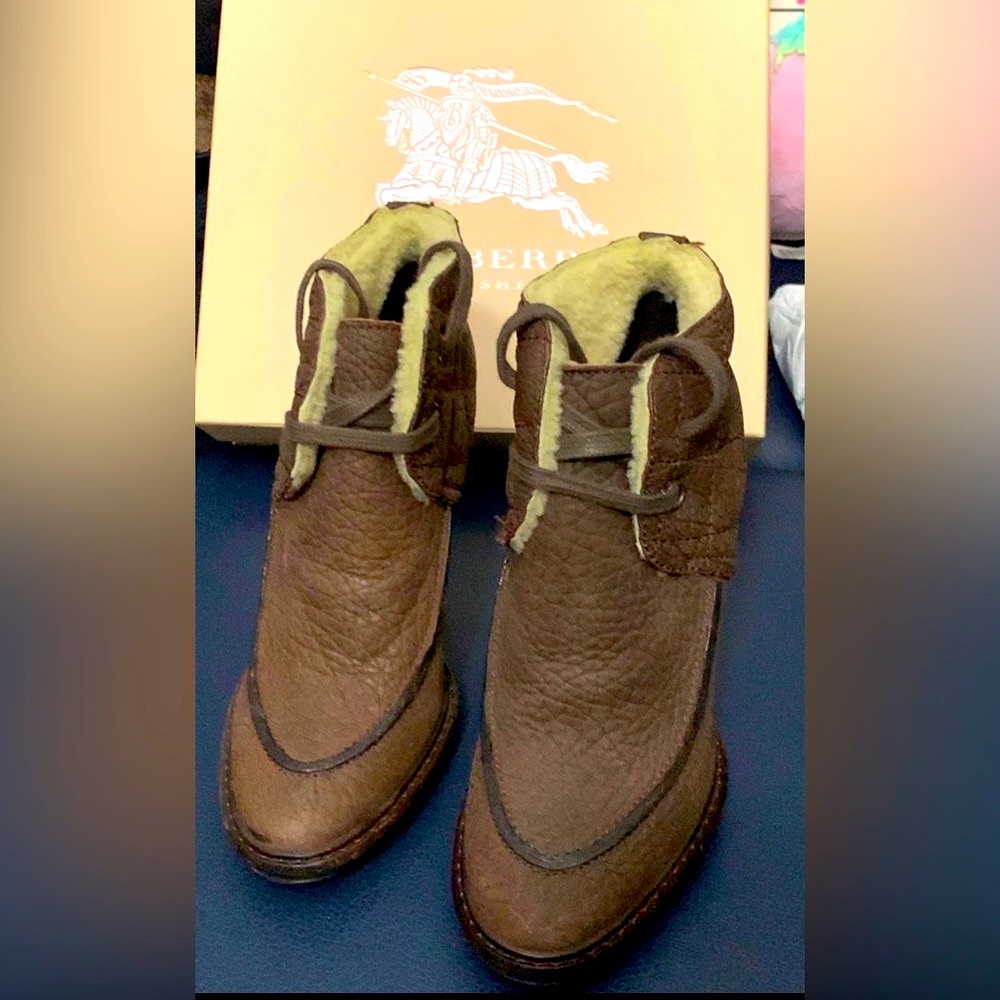 BurberryProrsum field quilted heels winter boots - Picture 3 of 6